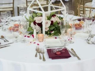 DIY Frame Wedding Centerpiece with Greenery and Flowers - Tutorial