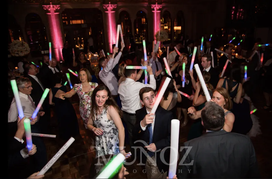 Wedding Budget Priorities: Entertainment