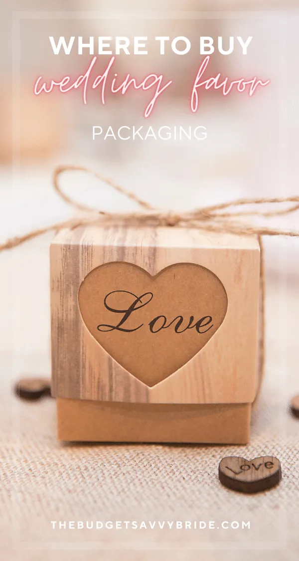 Creative, cute and affordable wedding favor packaging ideas and options from our favorite online resources.