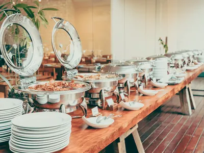Choosing A Budget-Friendly Wedding Menu