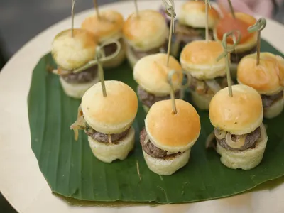 How to Save Money on Wedding Catering